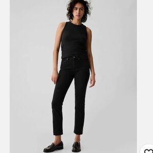 Vintage Slim Mid Rise Black Jeans with Raw Hem 31” inseam